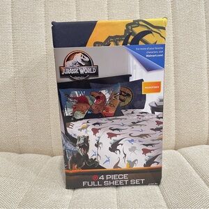 NEW‎ Jurassic World Dinosaurs Full Size Sheets Set 4 Piece